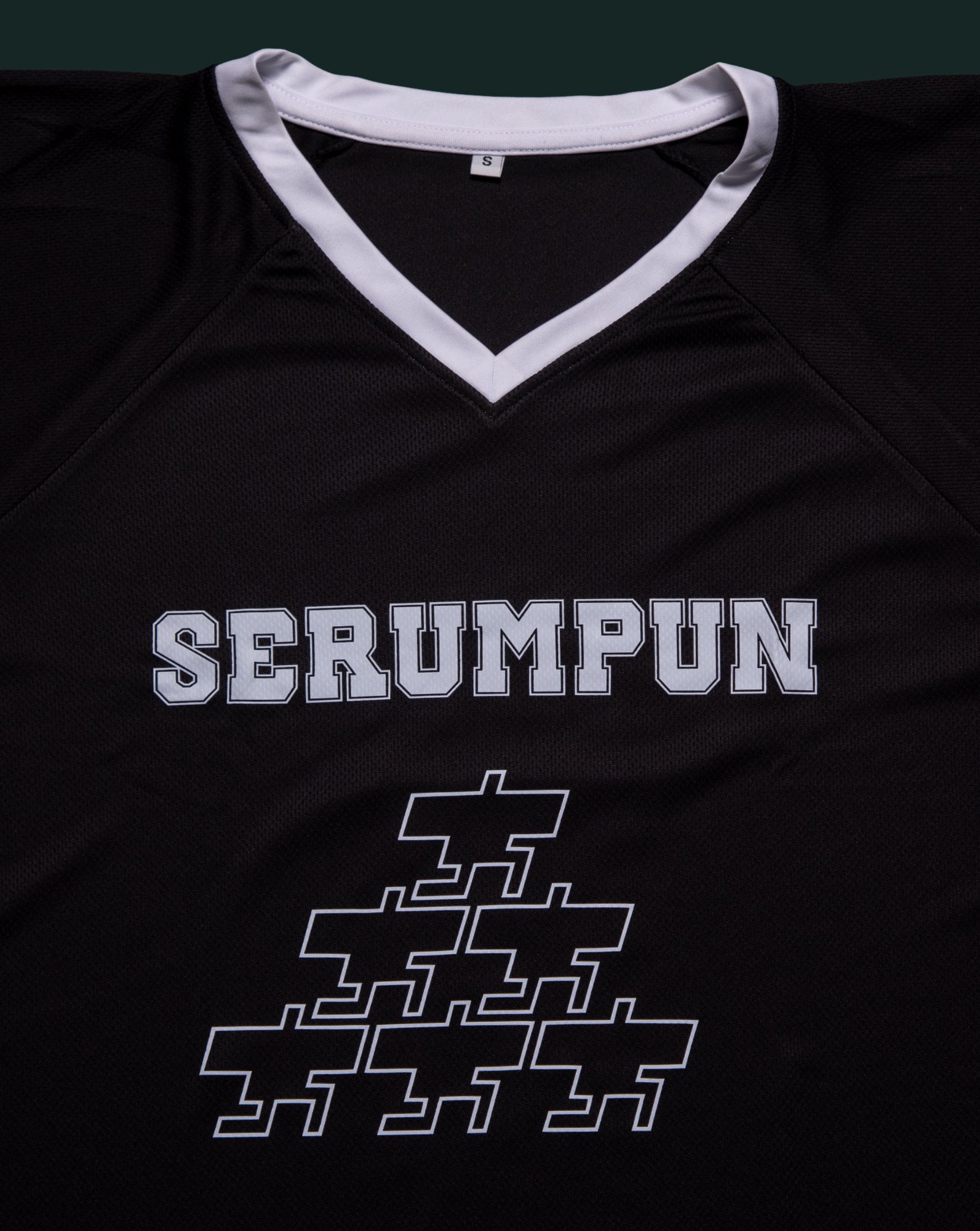 Serumpun Tee (Black)