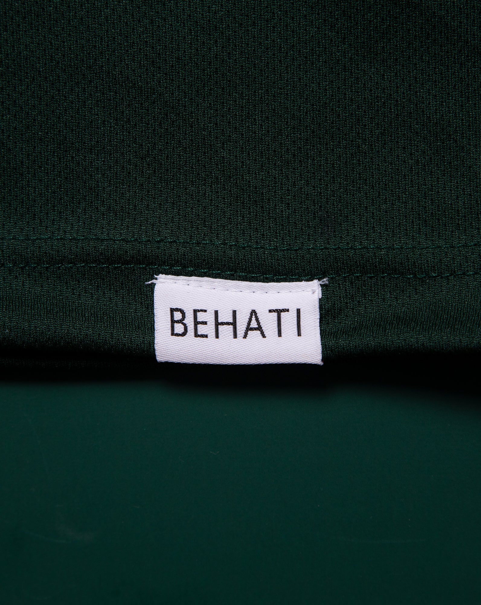 Serumpun Tee (Emerald)
