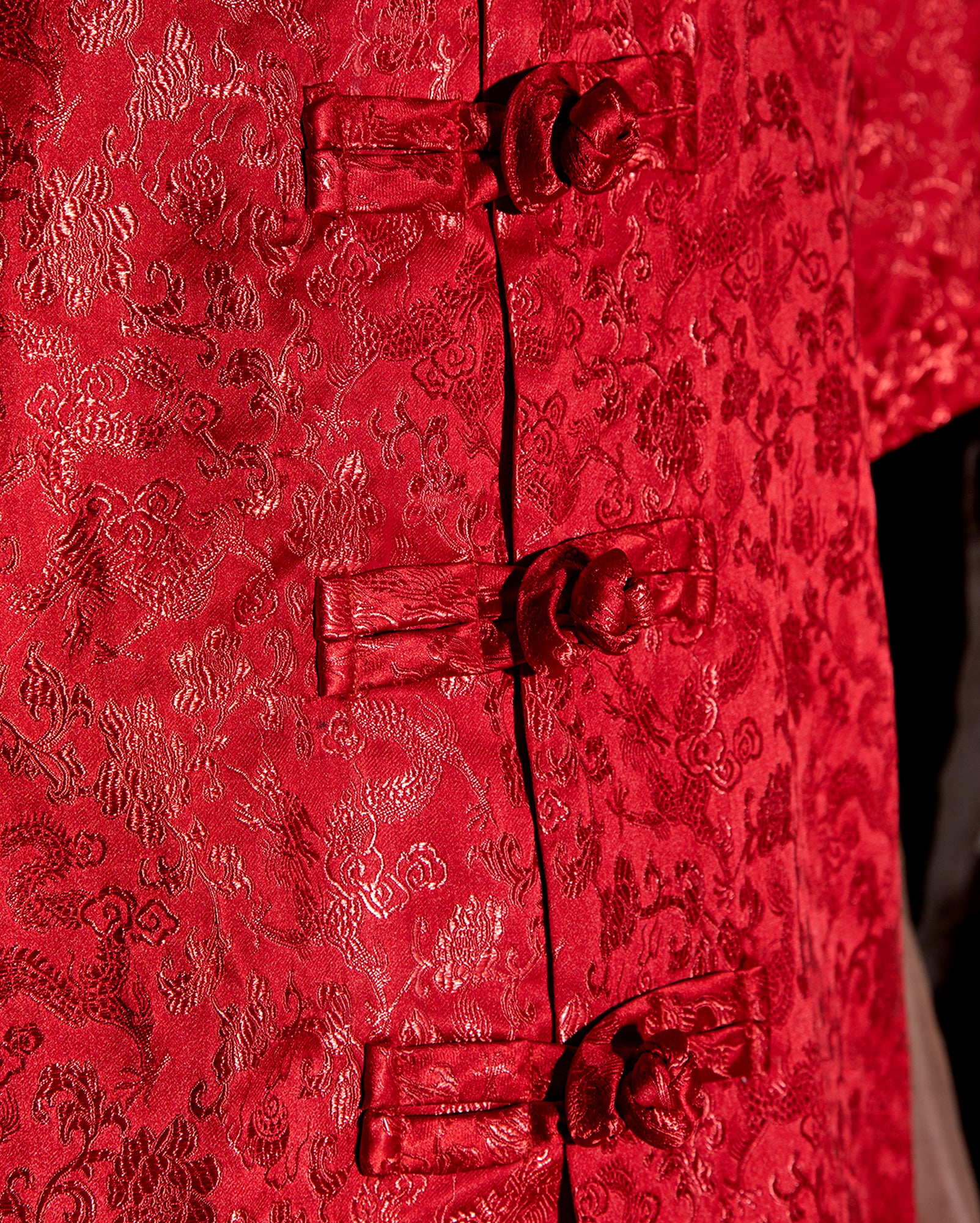 Samfu Pendek (Red Dragon) – BEHATI