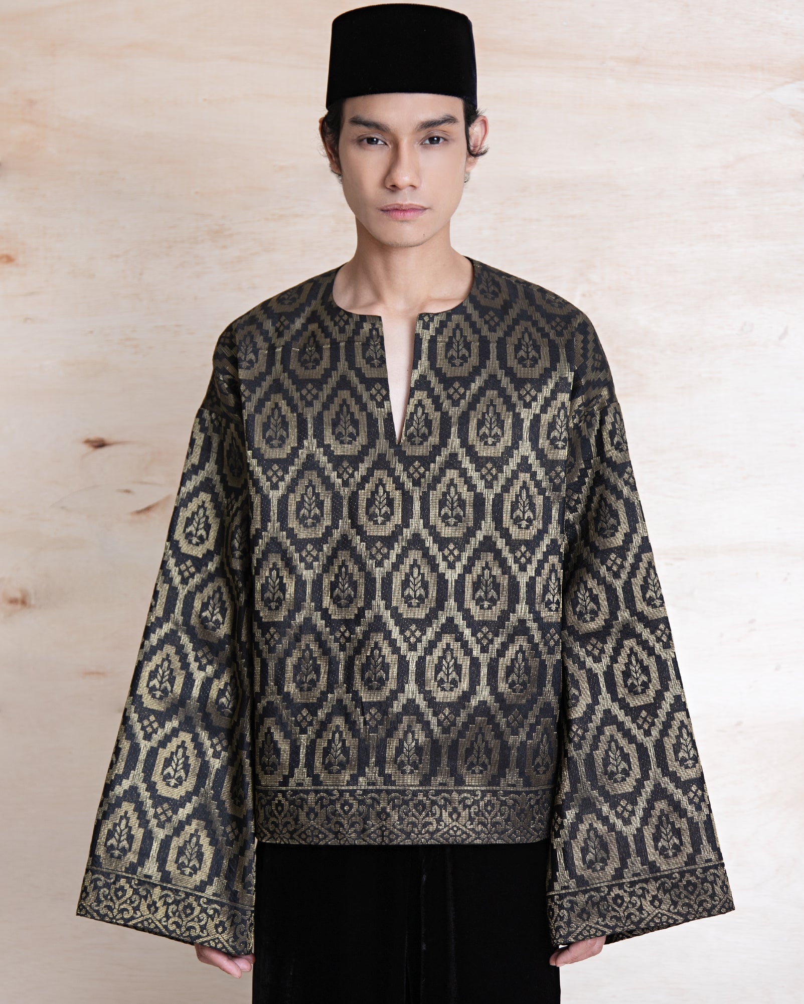 Baju Songket Teluk Belanga (Gold)