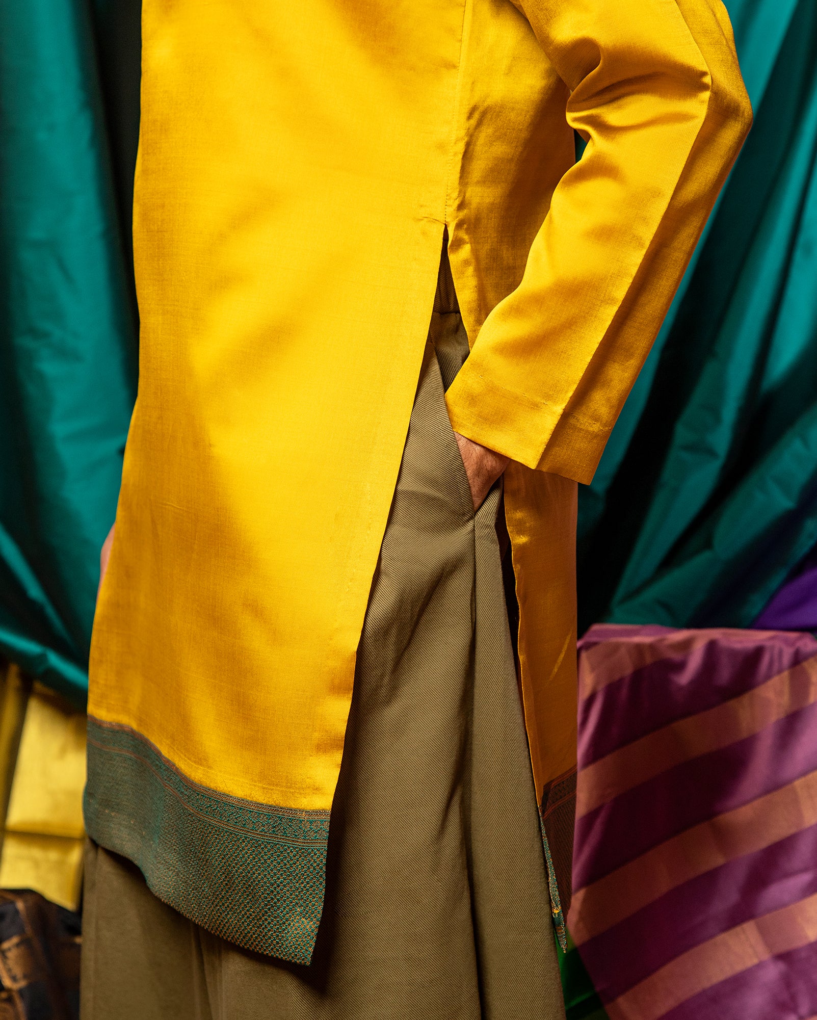 Jippa Sari Cekak Musang (Mustard)