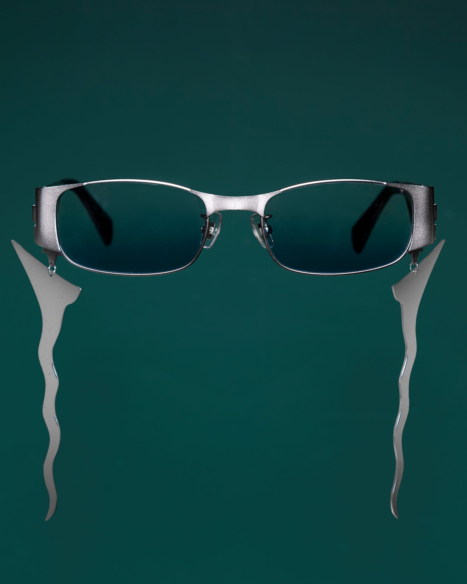 Kaca Mata Keris (Silver Blue Shade)