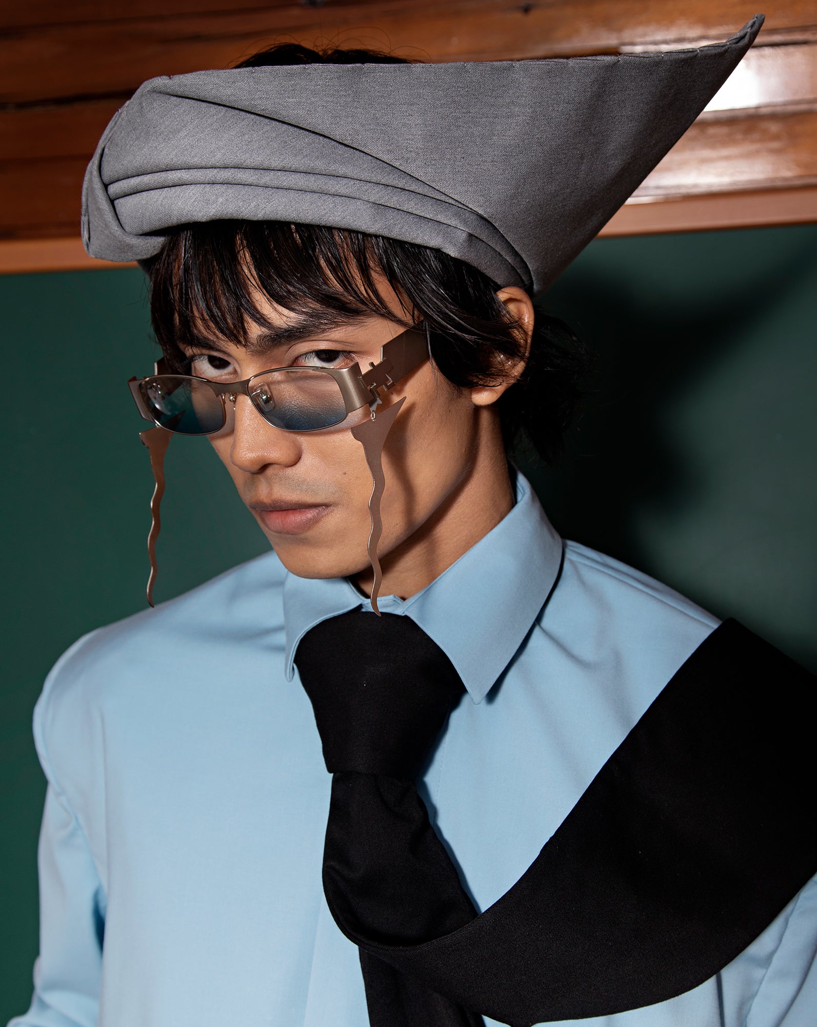 Kemeja Bahu Krop (Blue) // Tie Bag (Black Viscose)