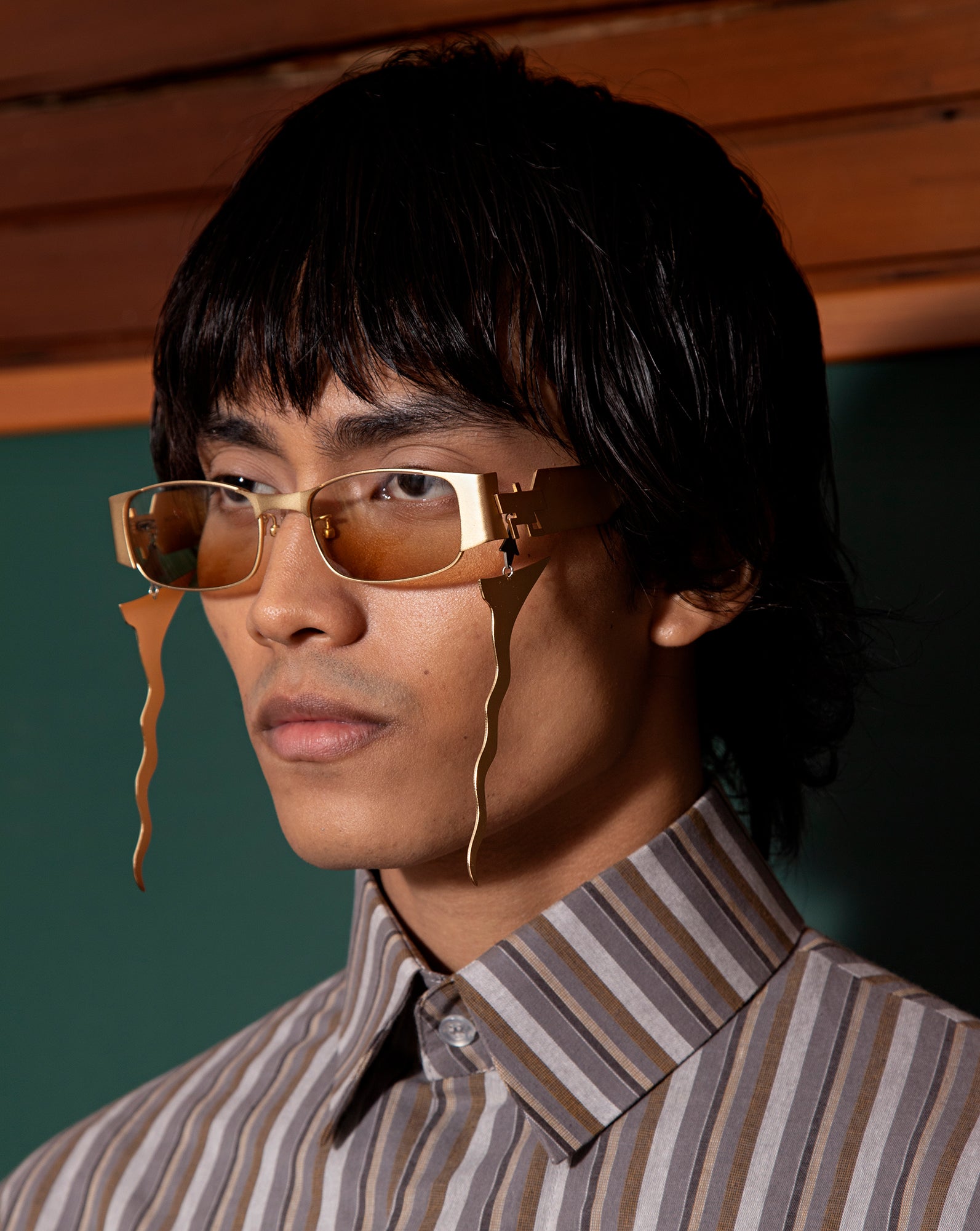 Kaca Mata Keris (Gold Brown Shade)