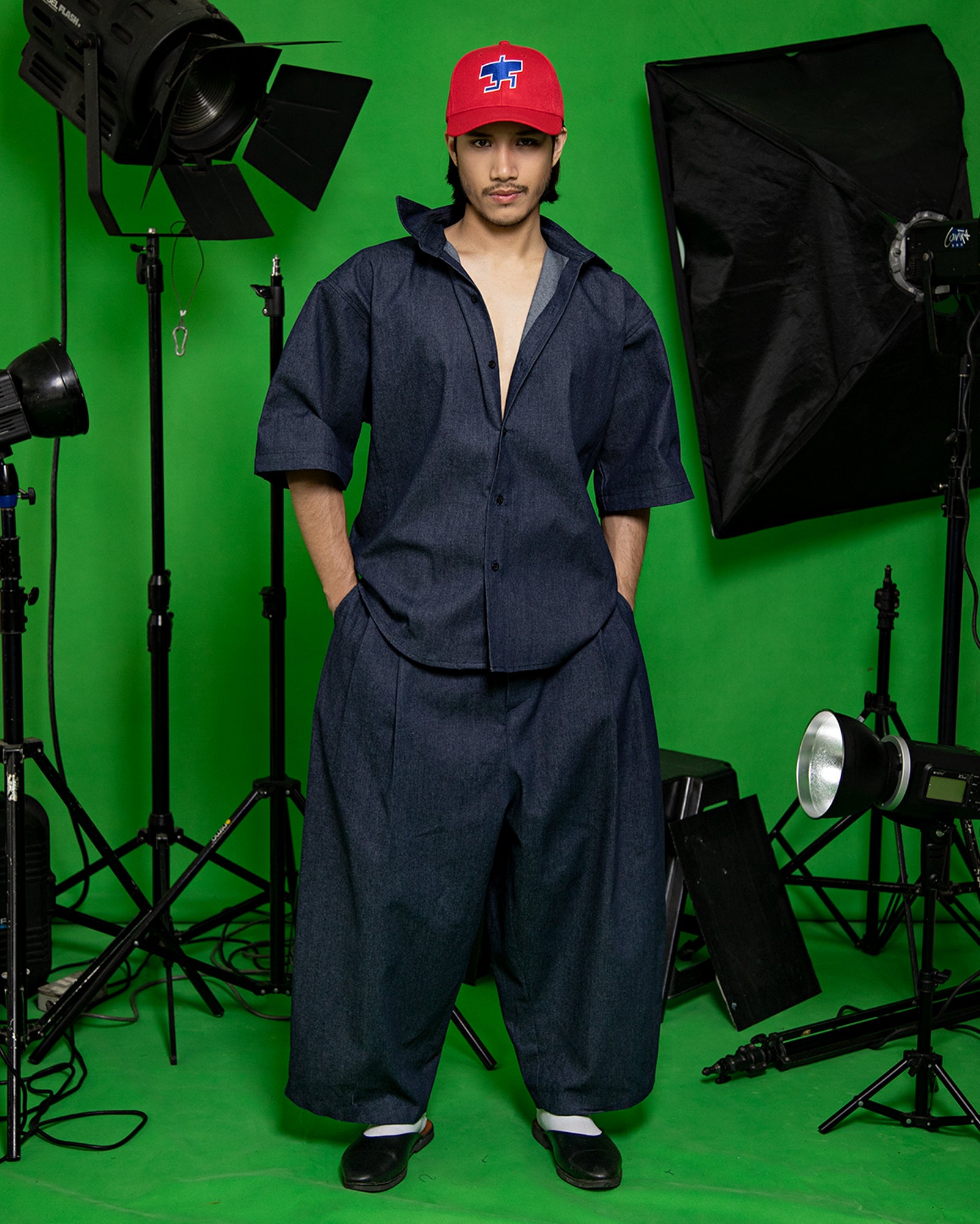 Mahkota Shirt (Navy Denim)