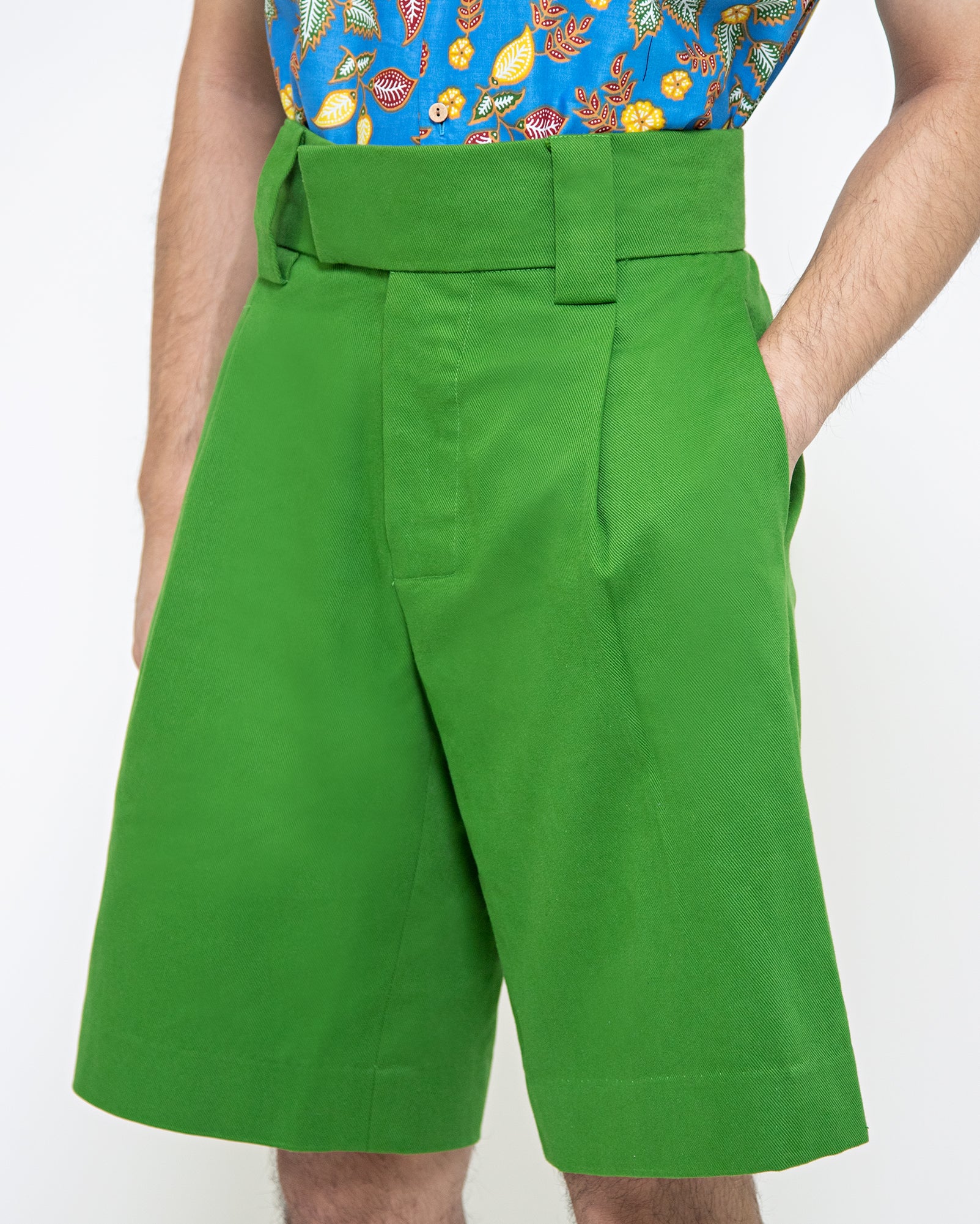 Baju Batik Krop Kargo (Blue) / Bermuda Shorts (Green)