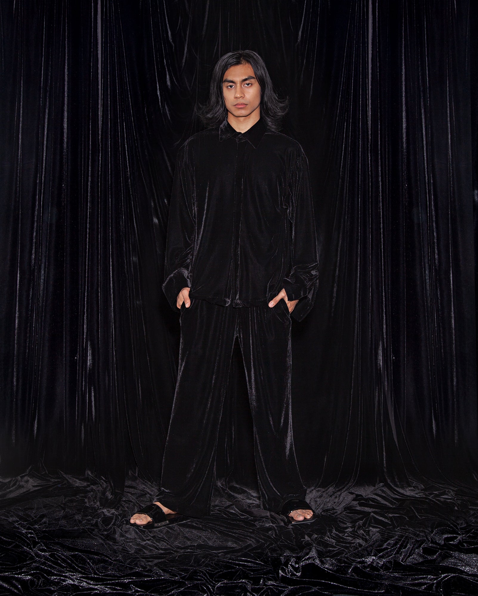 Baldu Shirt Pants (Black Velvet)