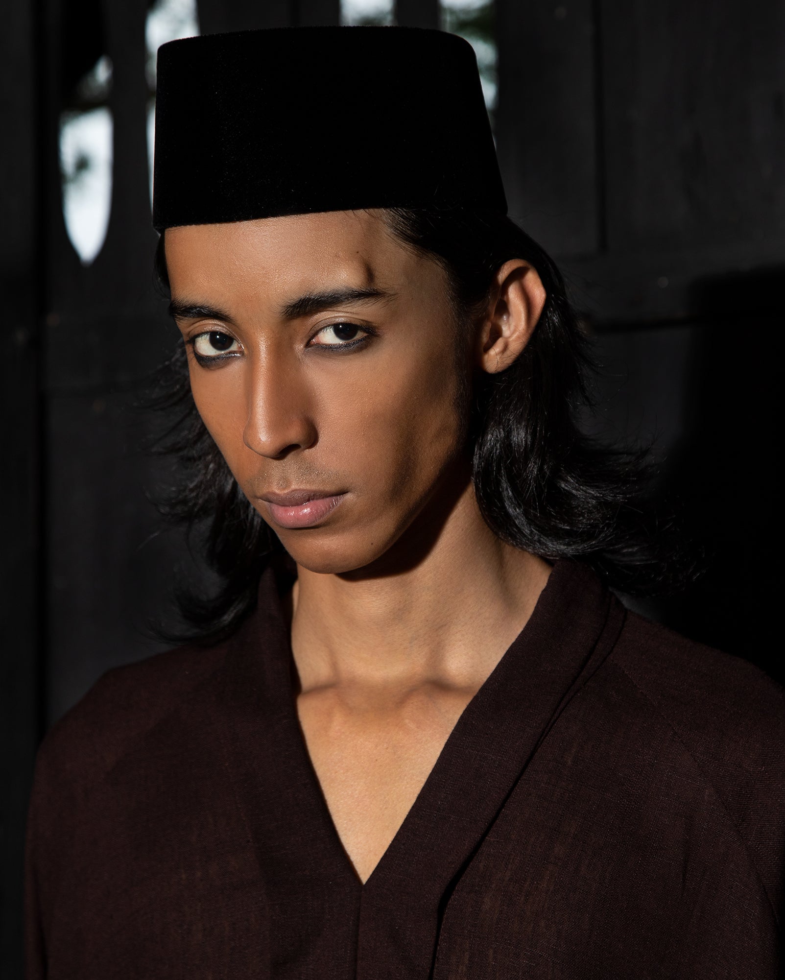 Kabaya Baba (Rosewood Linen)