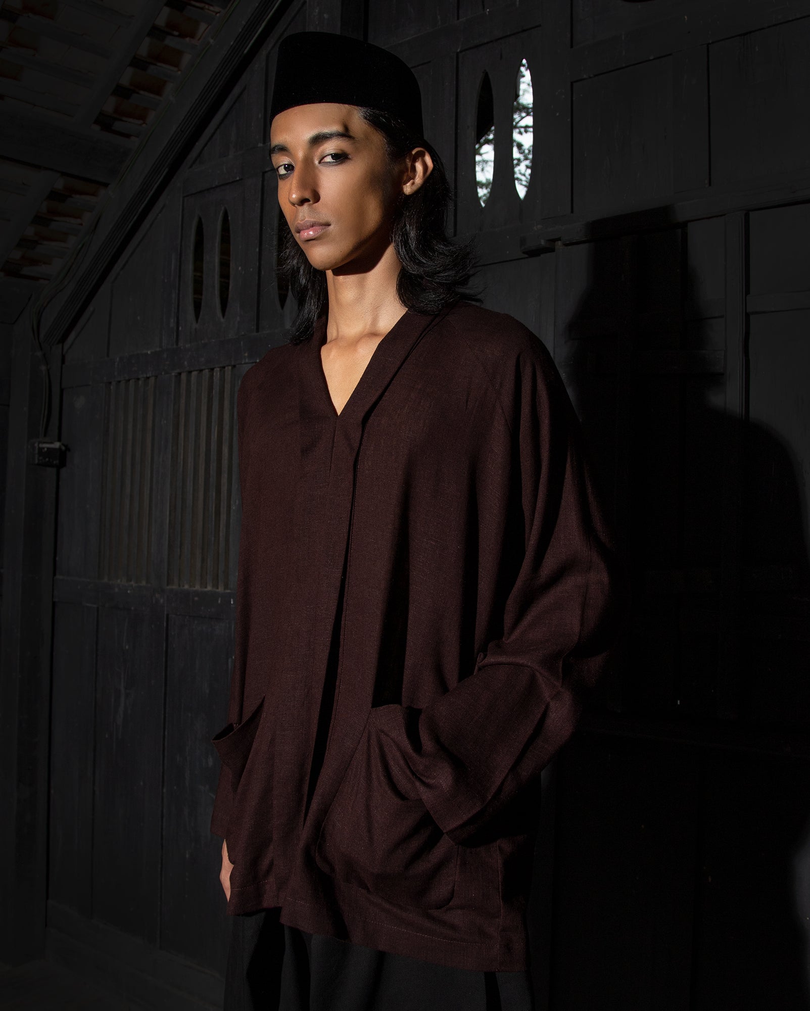 Kabaya Baba (Rosewood Linen)