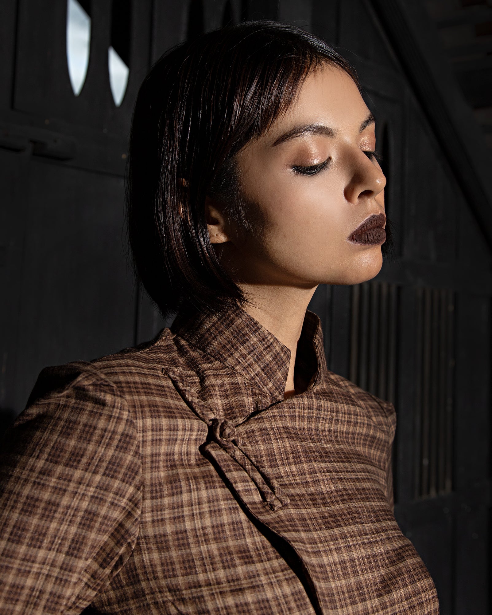 Kebaya Janggan (Brown Plaid)