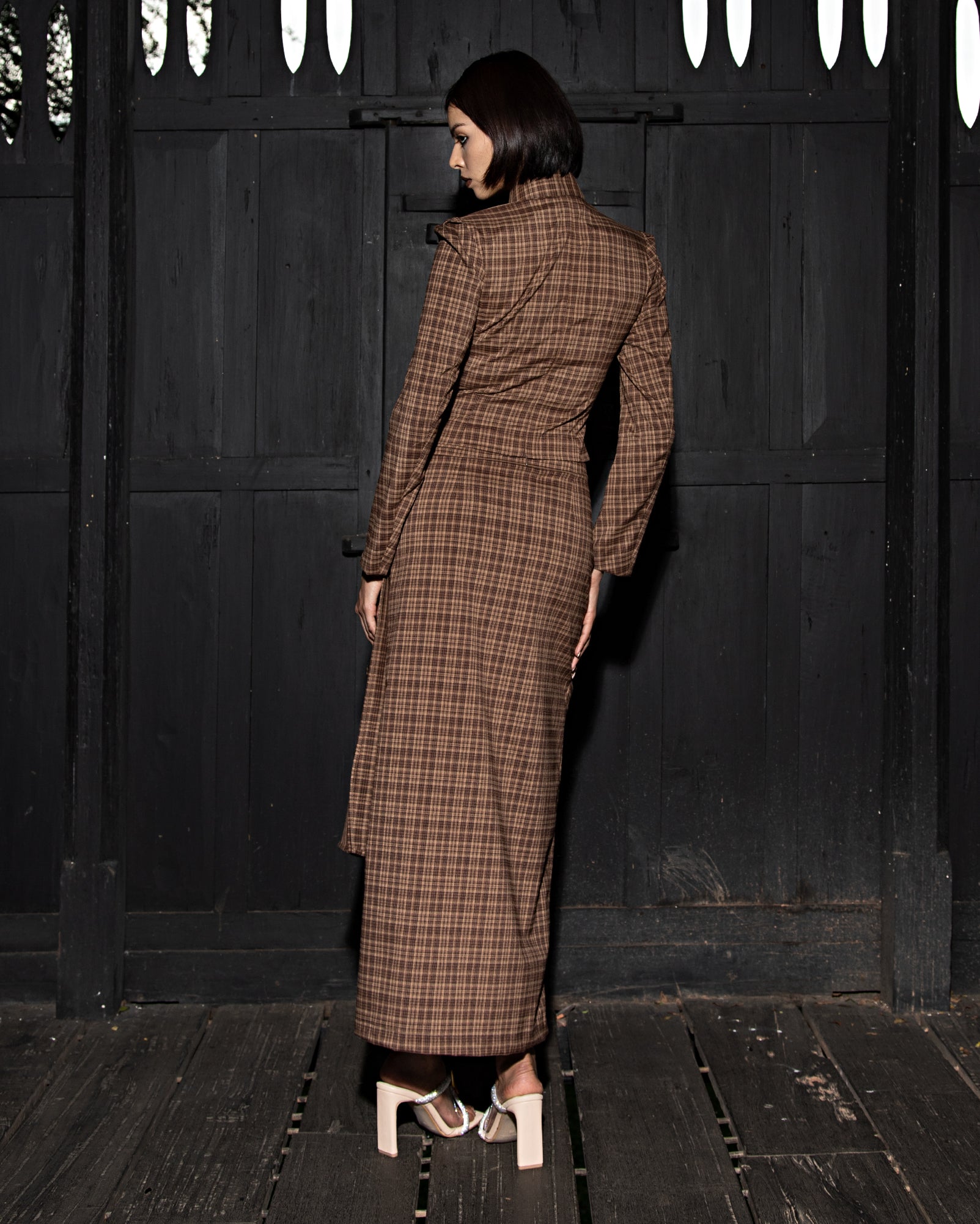 Kebaya Janggan (Brown Plaid)