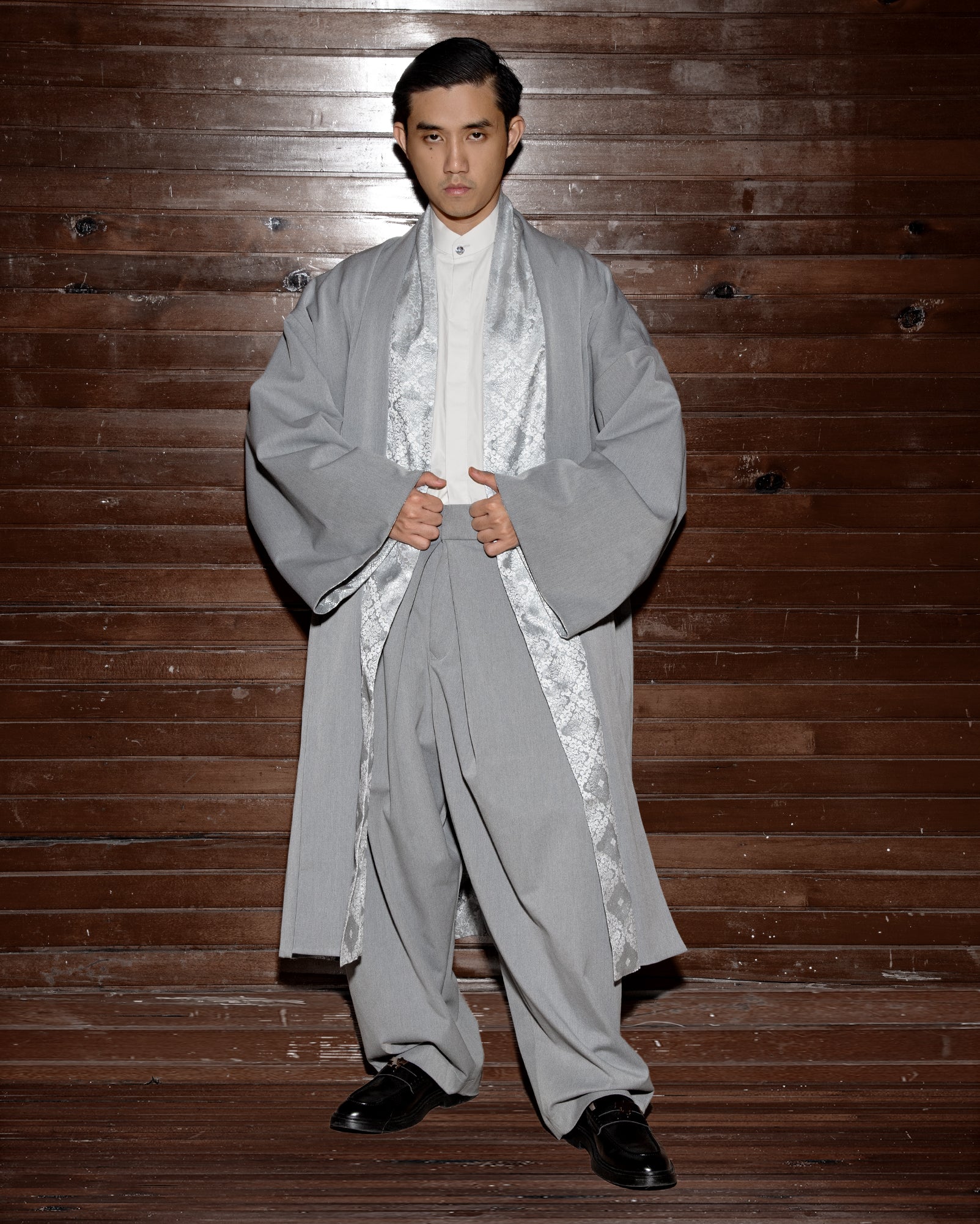 Qabaya (Silver Songket Grey Wool)