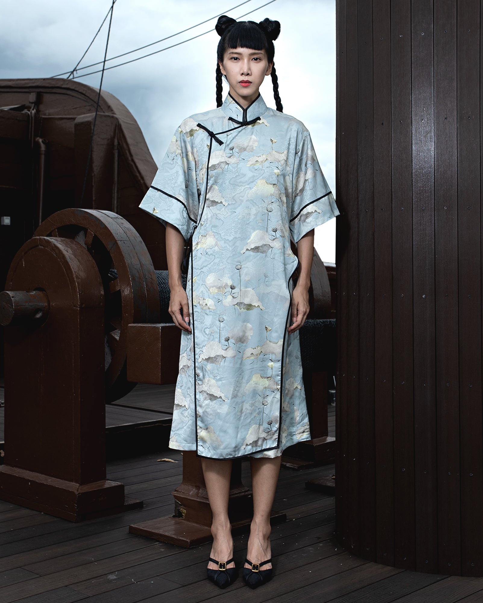 Cheongsam Lotus