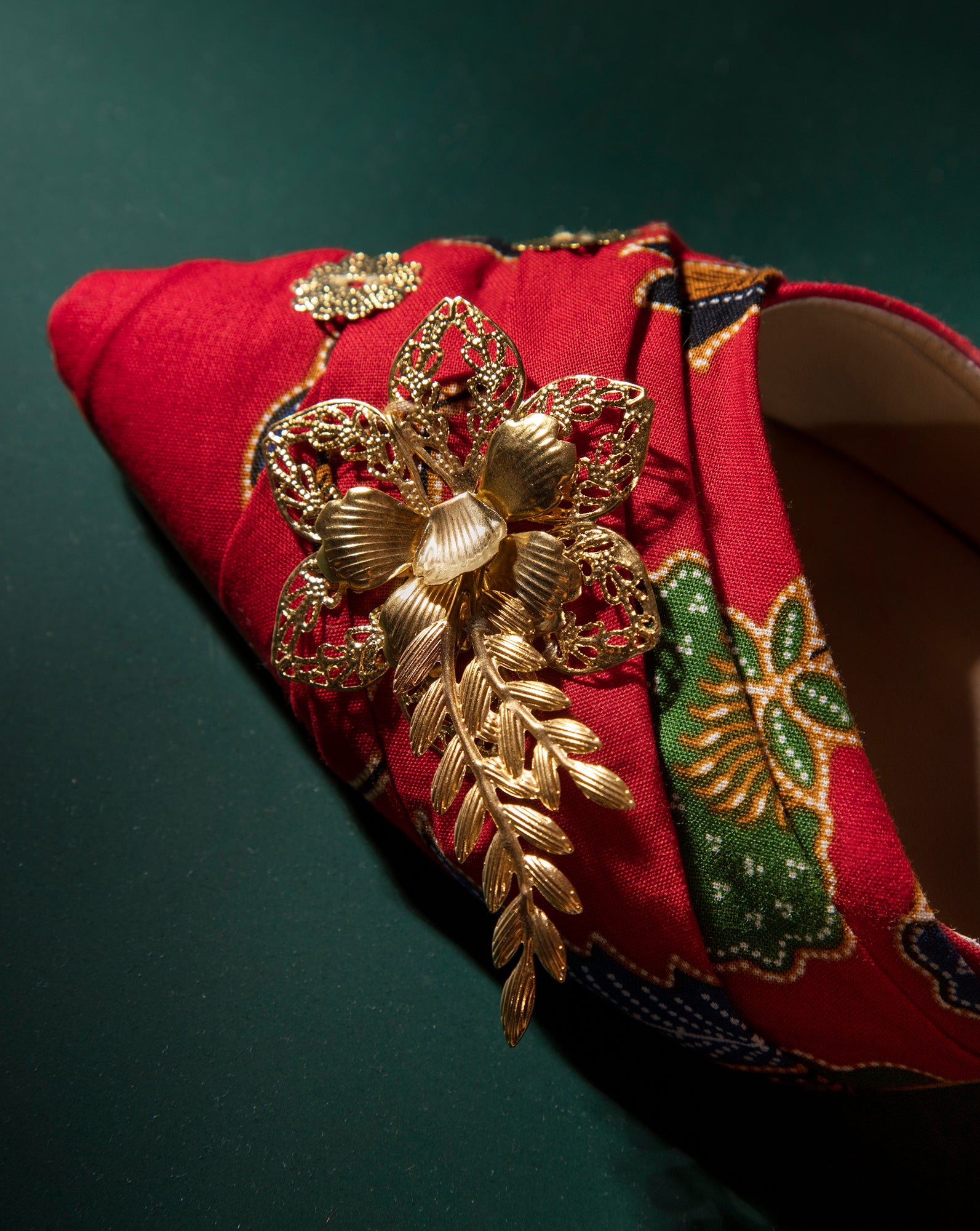 Suri Batik (Red)