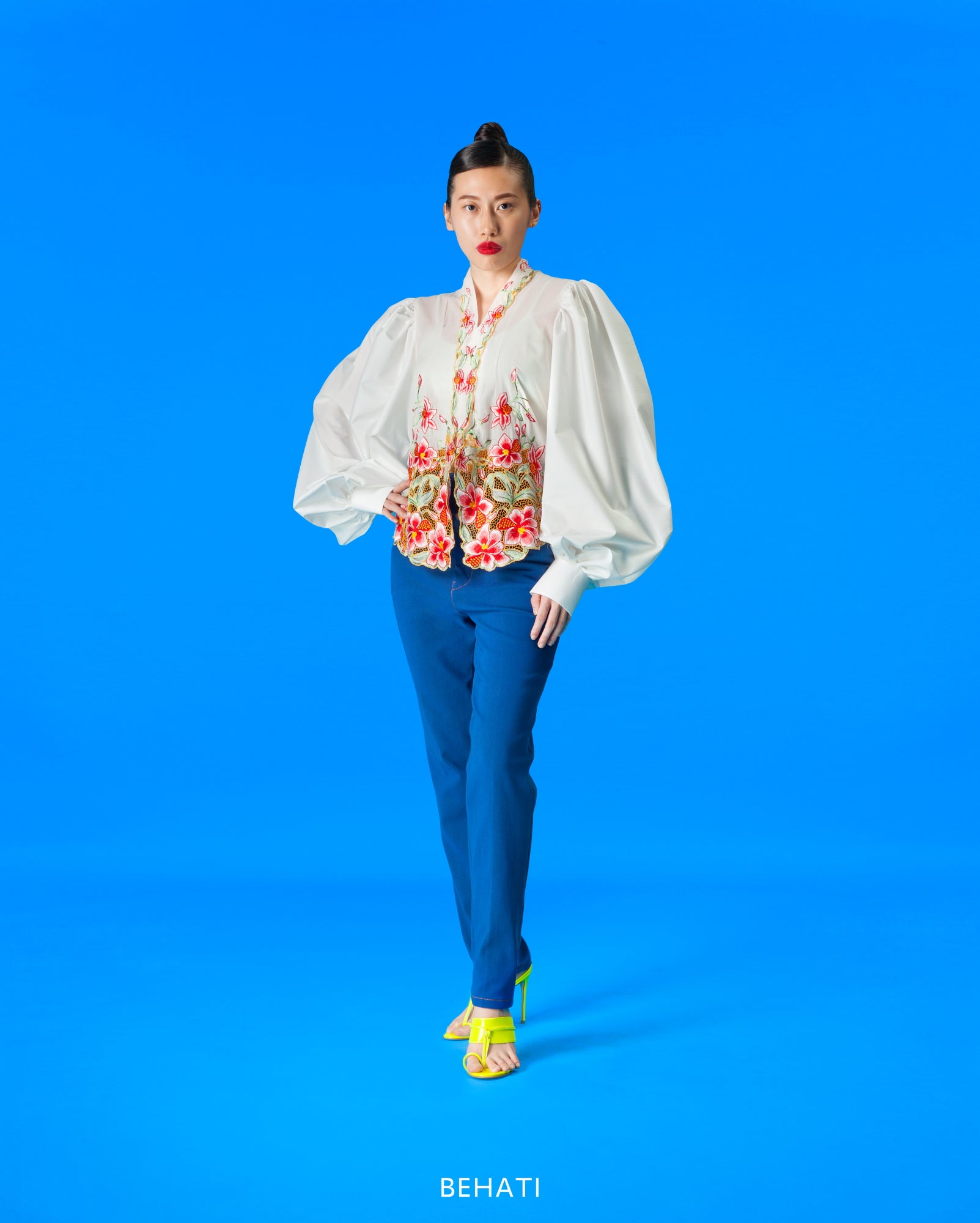 Upcycled Kebaya with Puff Sleeves (White)