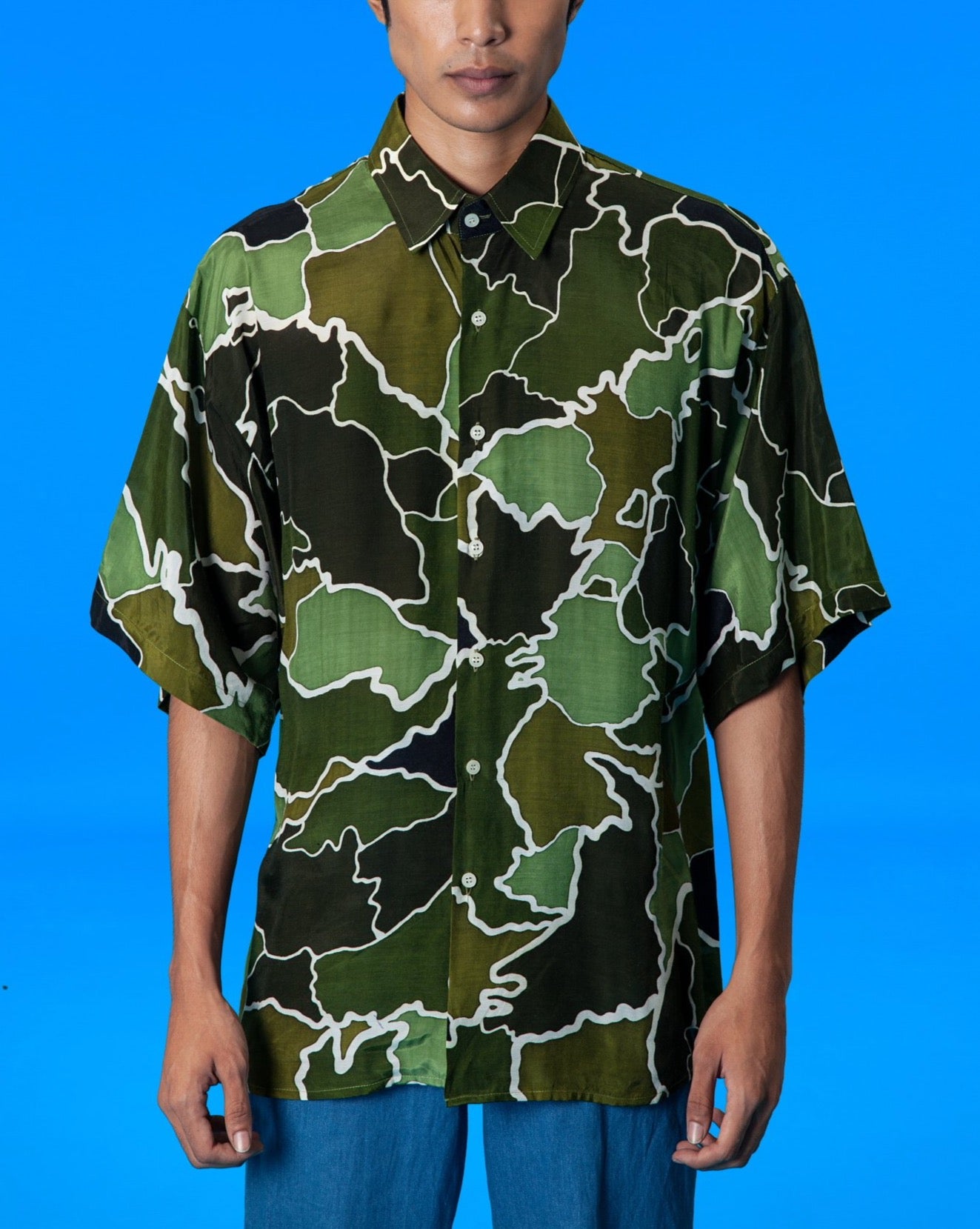 Peta Batik Mahkota Shirt (Army)