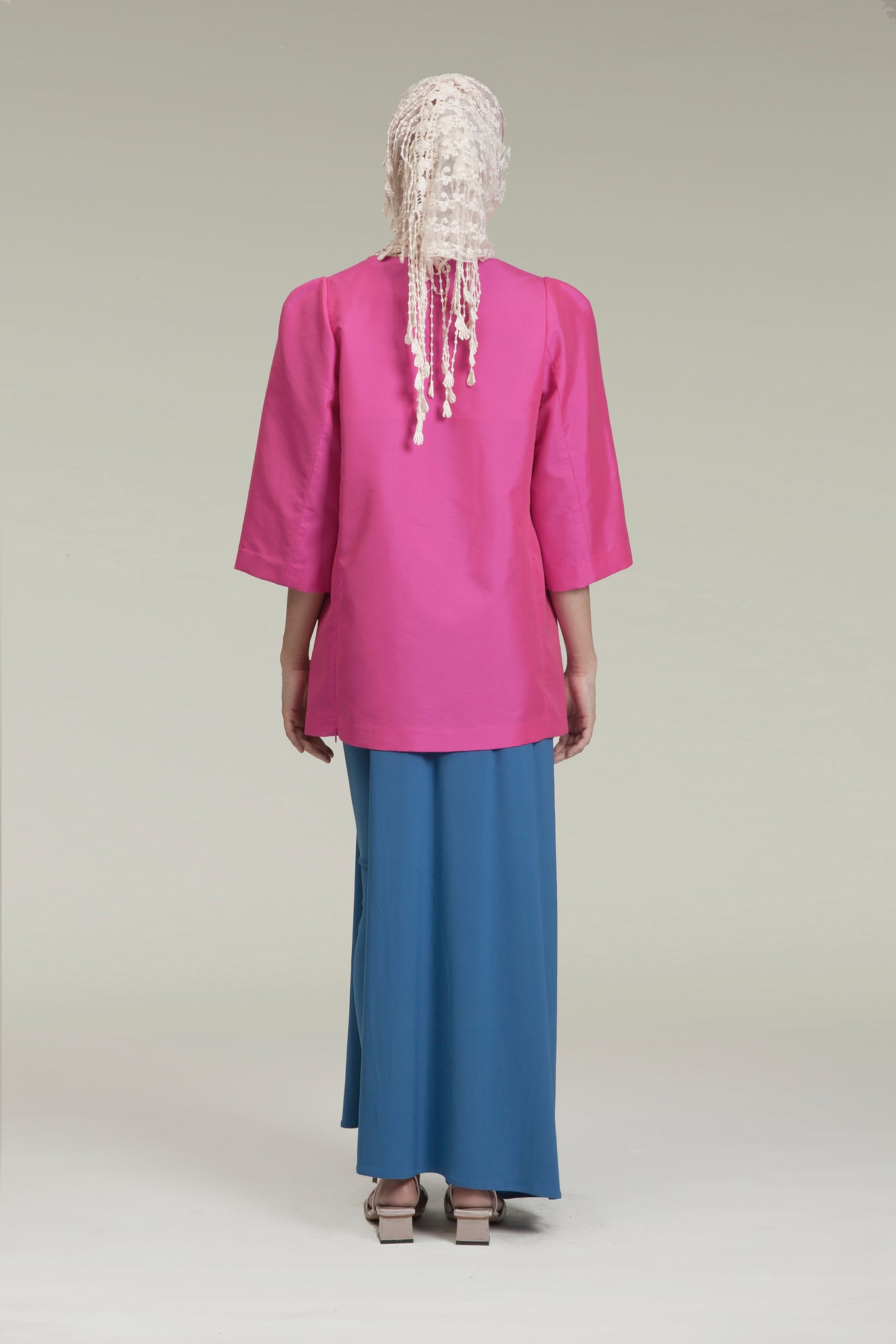 Fuchsia Female Baju