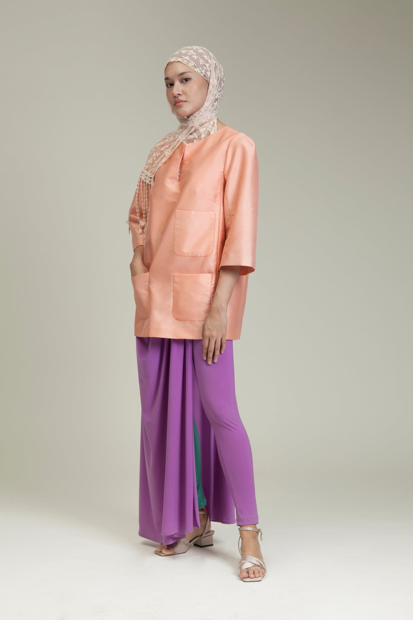 Coral Female Baju
