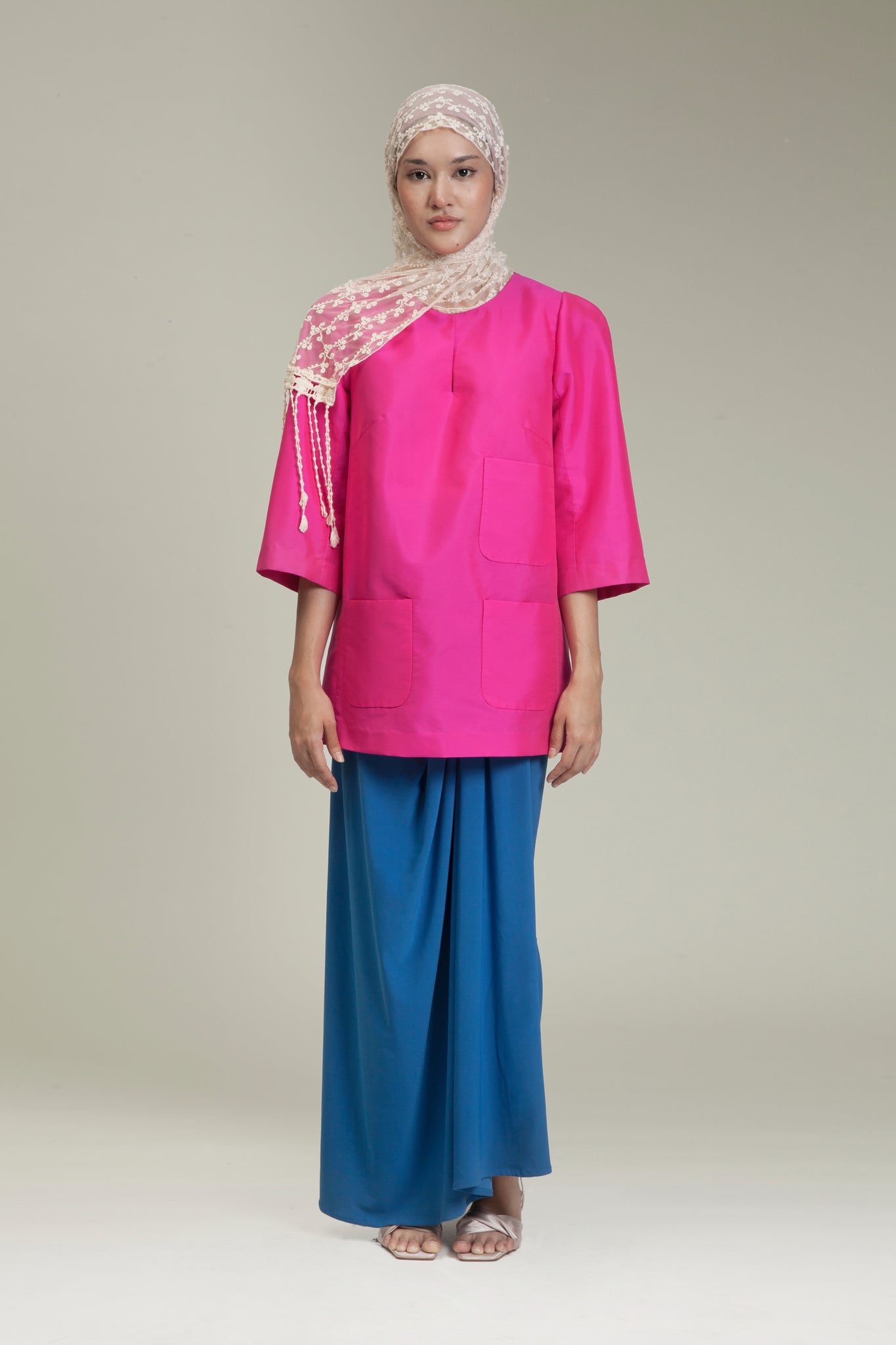 Fuchsia Female Baju