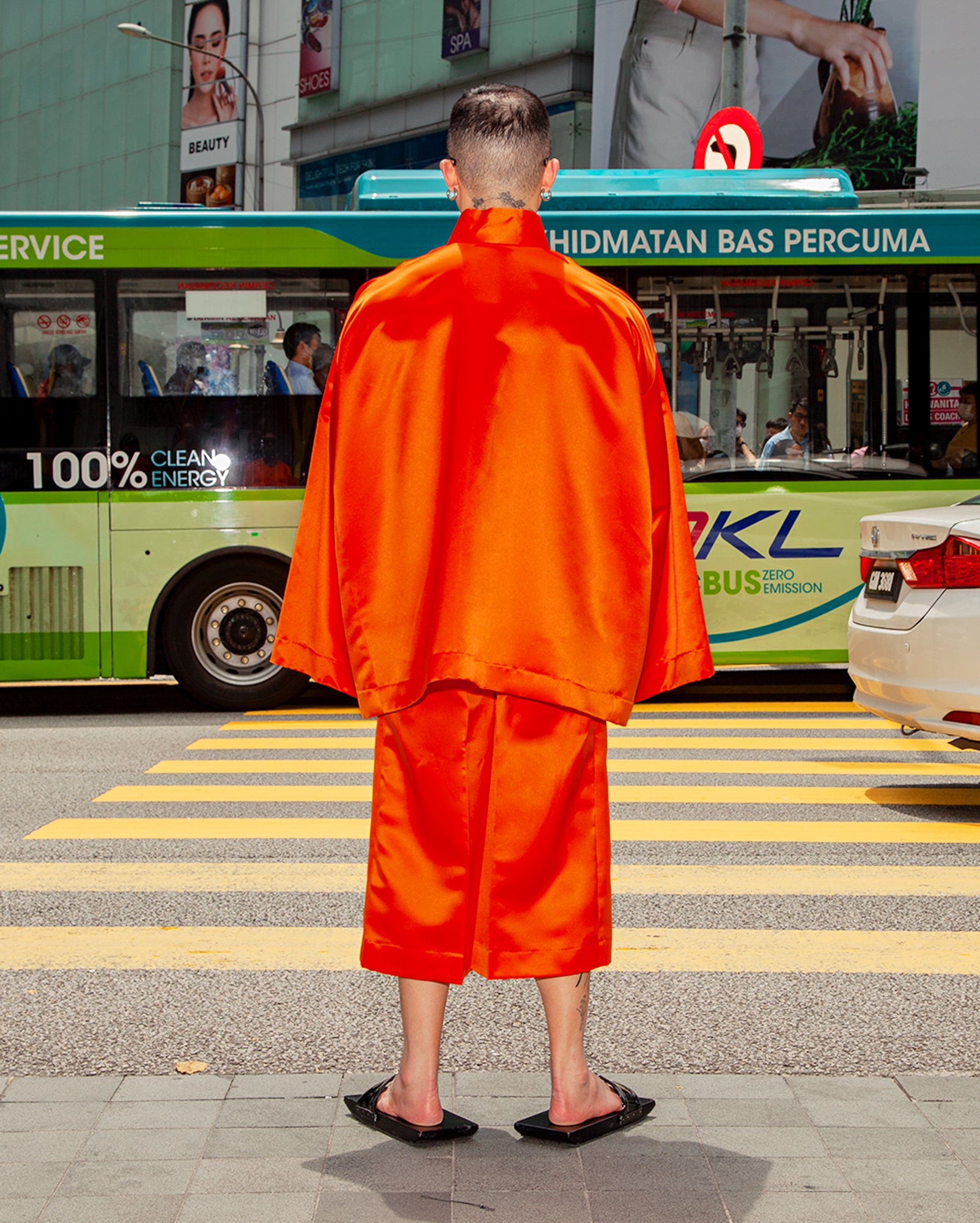 Baju Melayu Oversaiz Kargo (Orange)