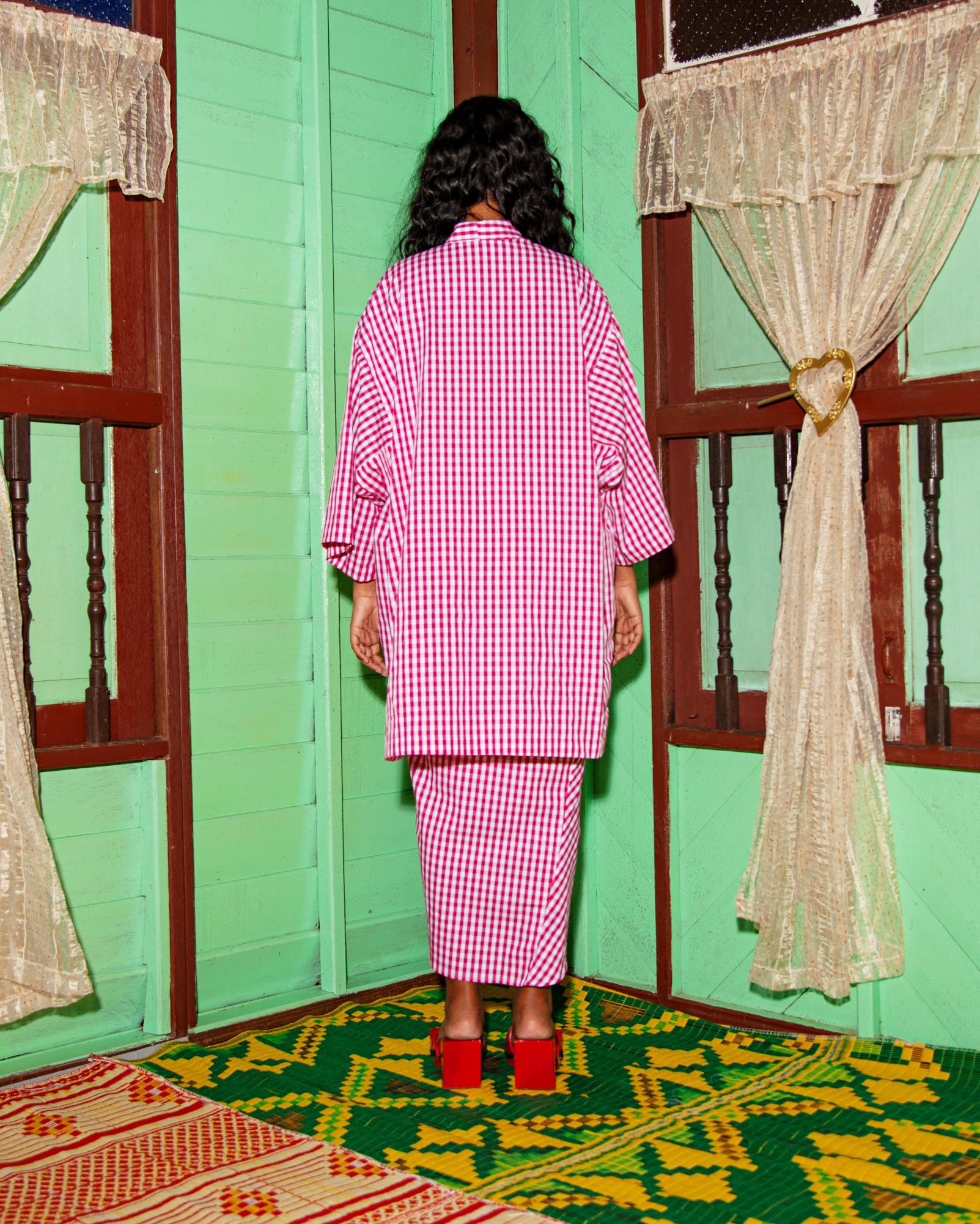 Kebarung Panjang Berpetak (Pink)