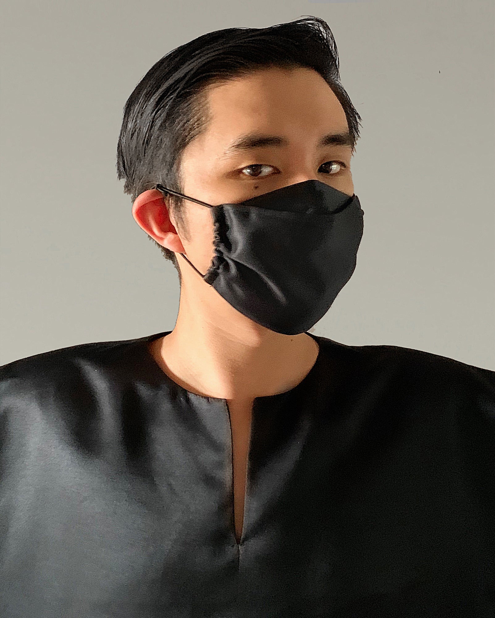 Duchess Mask (Black)