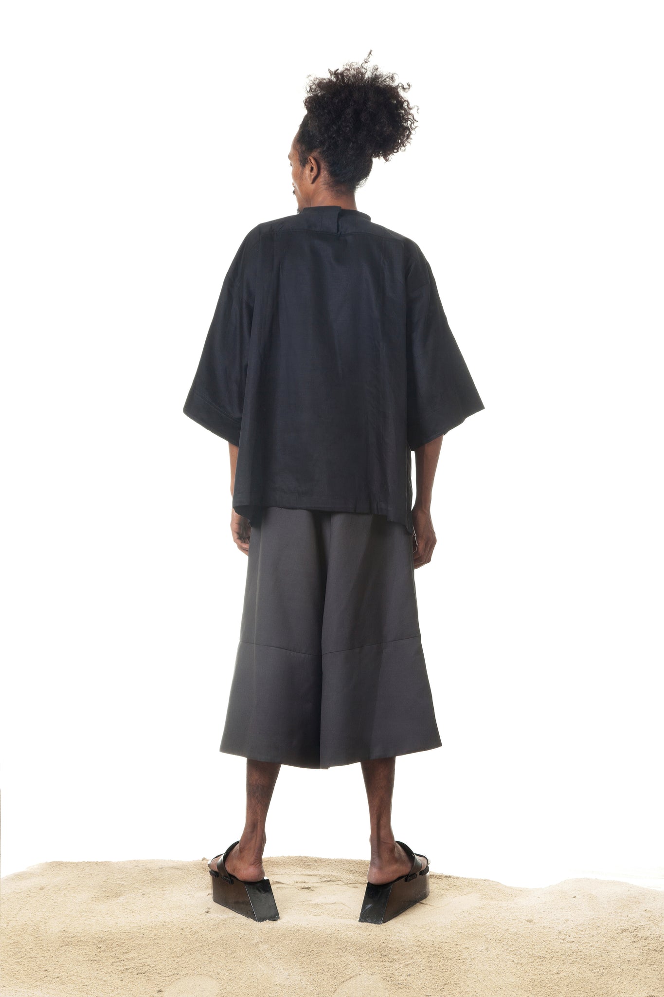 Black BEHATEE