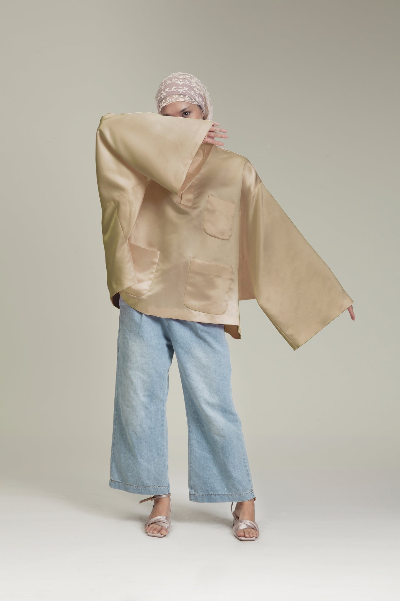 Baju Oversaiz Champagne Unisex