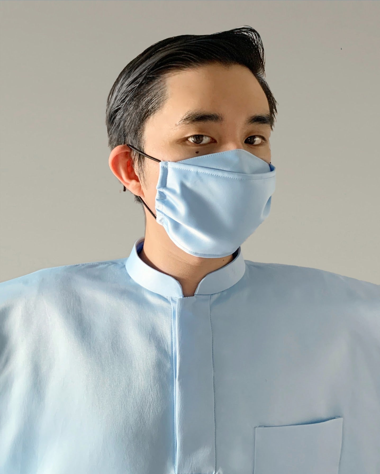 Duchess Mask (Sky)