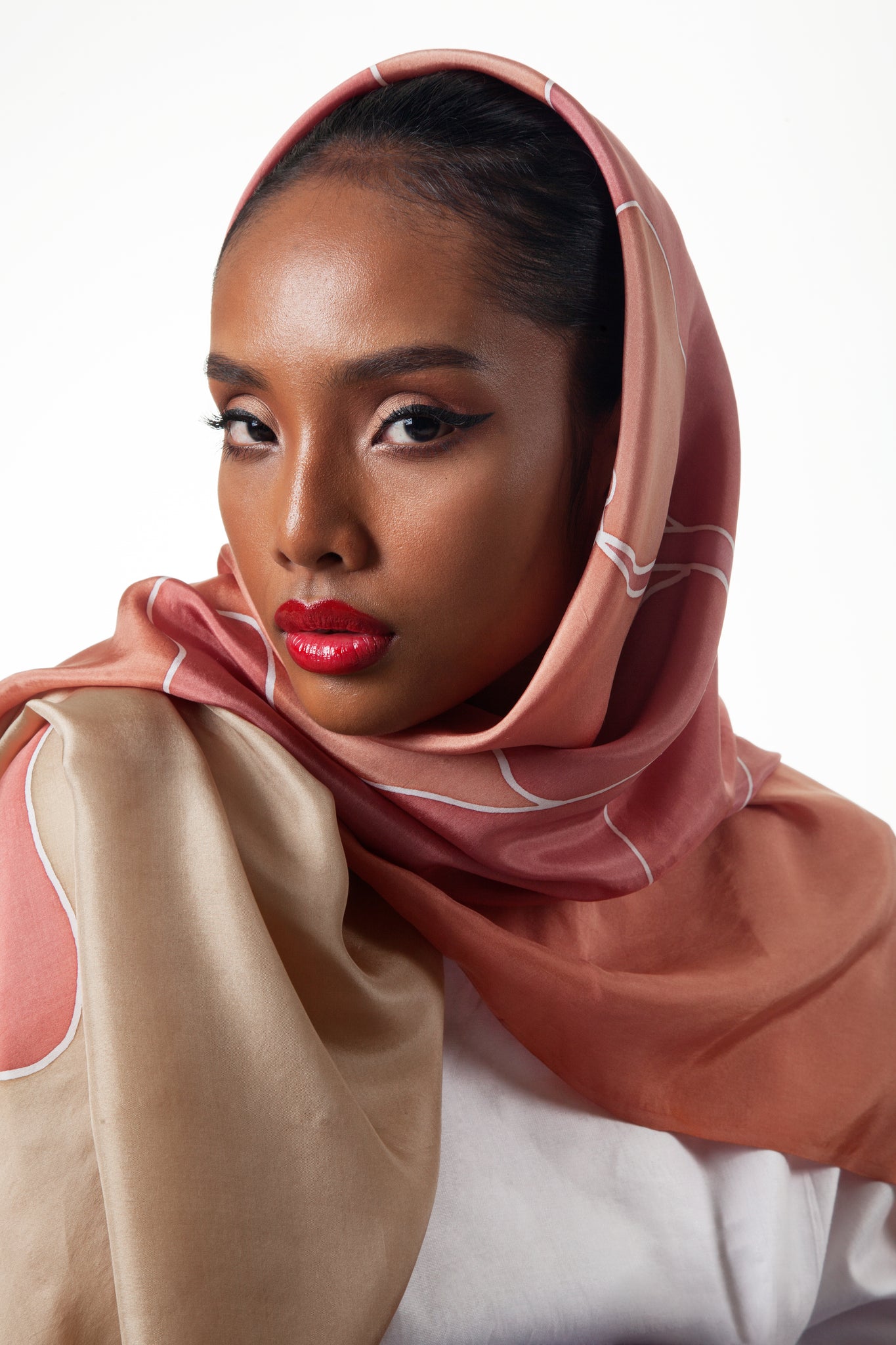 Flesh Bunga Raya Scarf