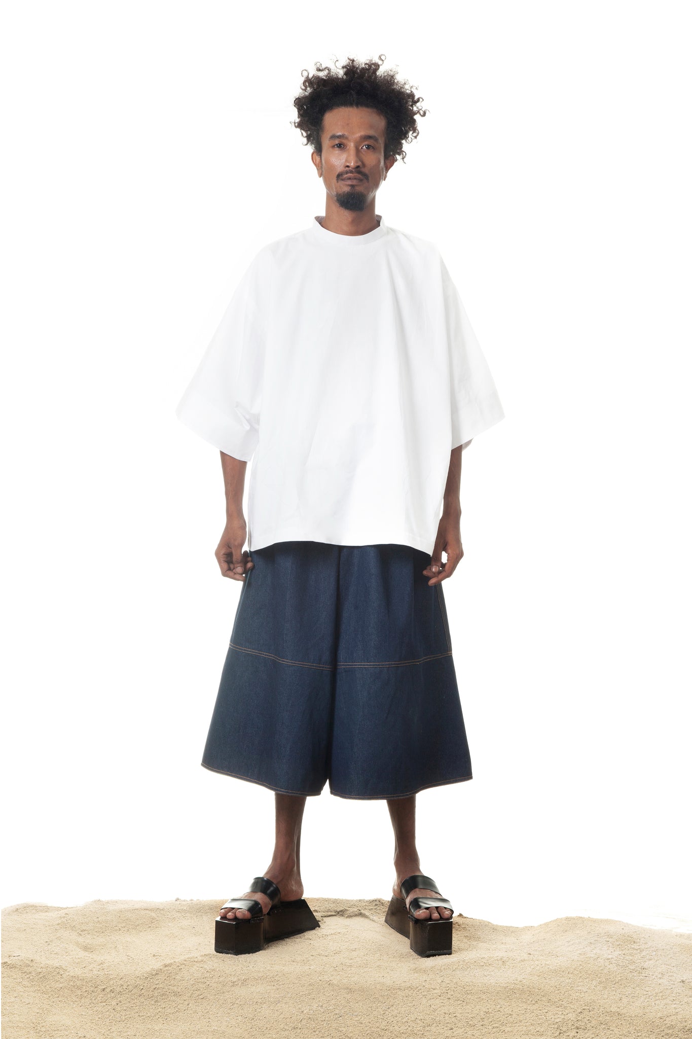White BEHATEE